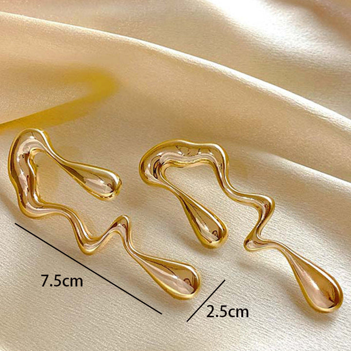 Women's hair accessory clips in modern, organic design All Fashion