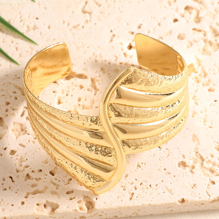 Ladies Open Bangle with Artistic Coral Pattern All Fashion