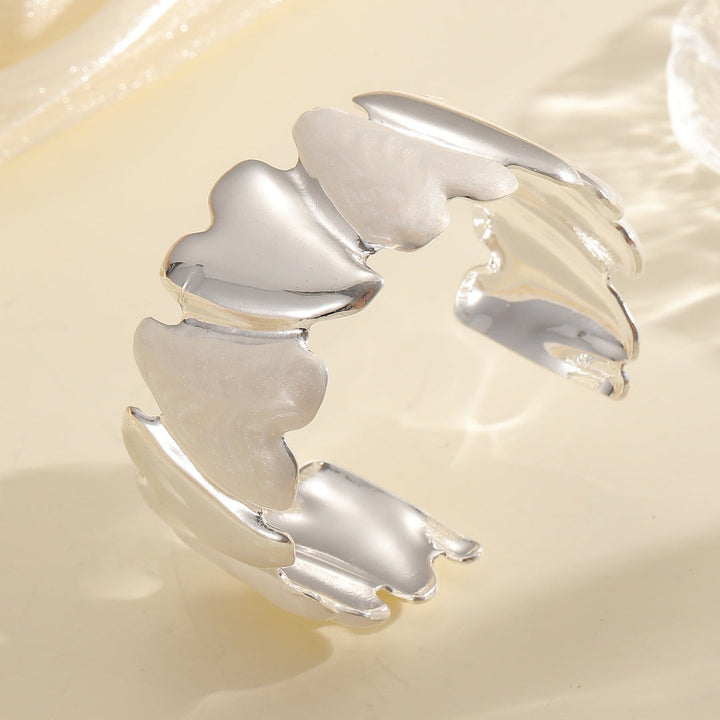 Women's Open Bangle with Modern Design All Fashion