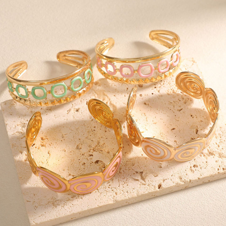 Women's cuff with elegant spiral design All Fashion