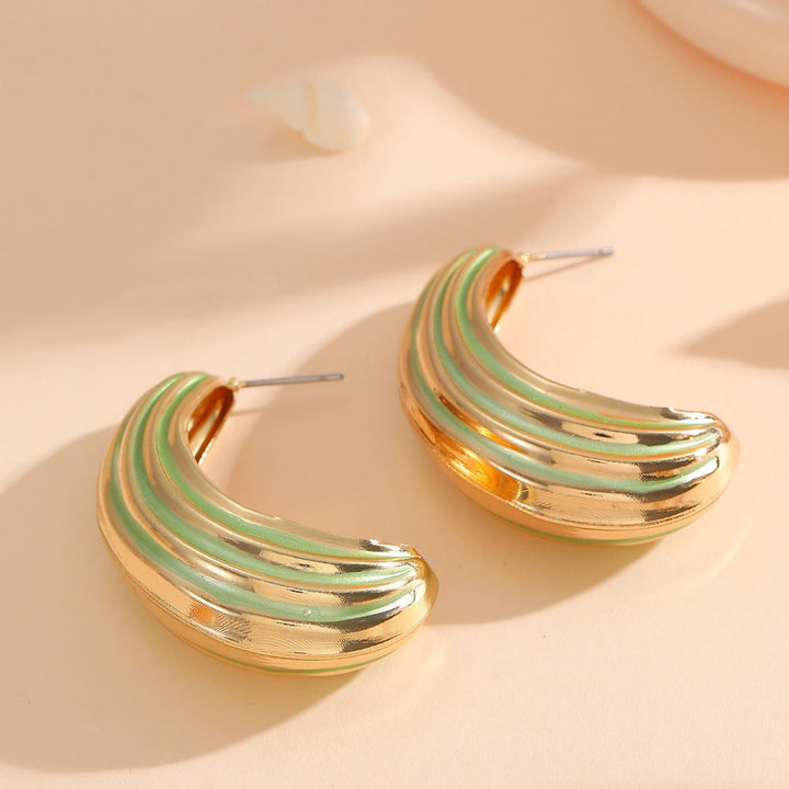 Women Hanging Earrings with Luxurious Gold and Pink Finish All Fashion