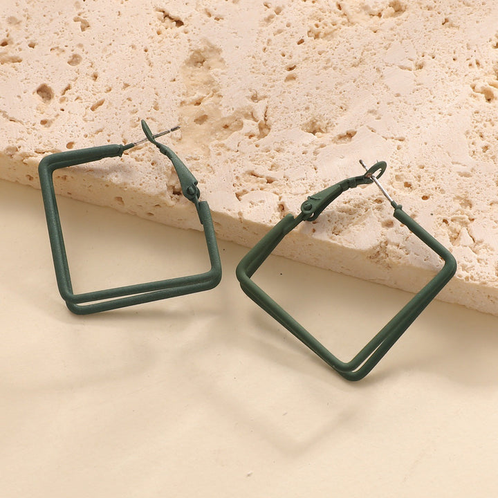 Women Geometric Earrings made of high-quality metal All Fashion