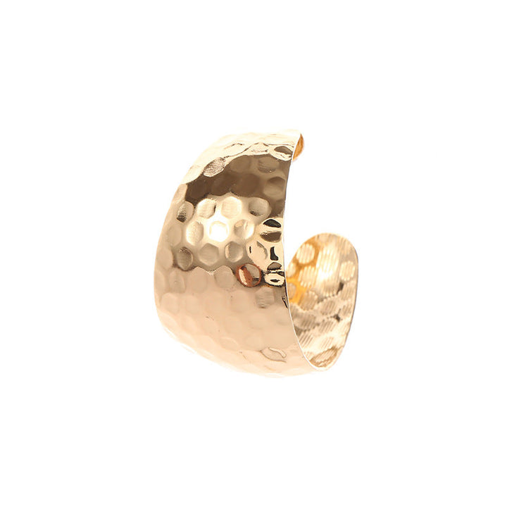 Women High-Quality Bracelets with Artistic Pattern All Fashion