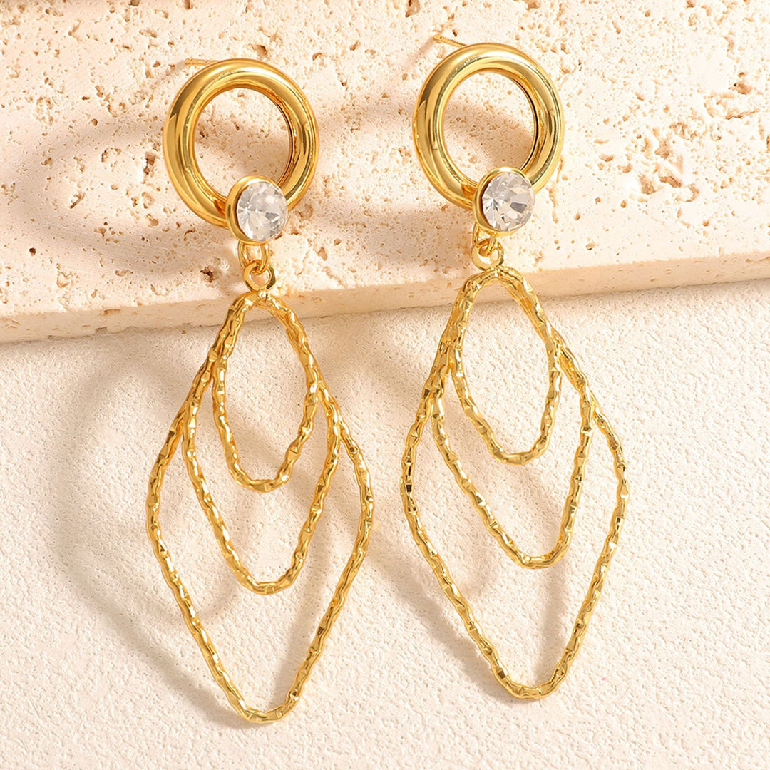 Women's earrings with elegant, shimmering design All Fashion