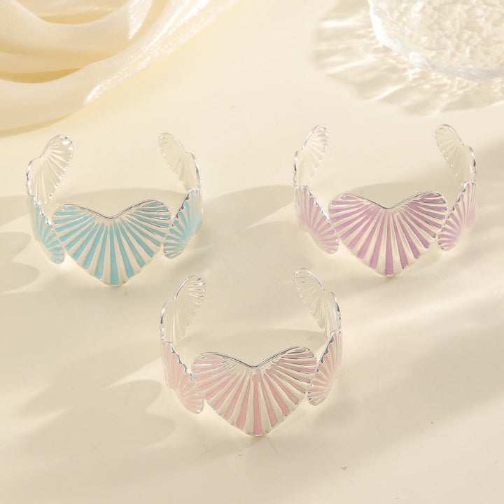 Women's bracelet with artistic shell motif All Fashion