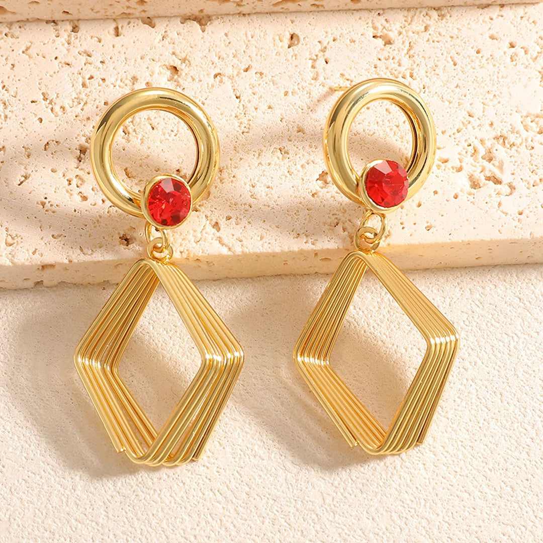 Women's Design Earrings with Geometric Wire Motif All Fashion
