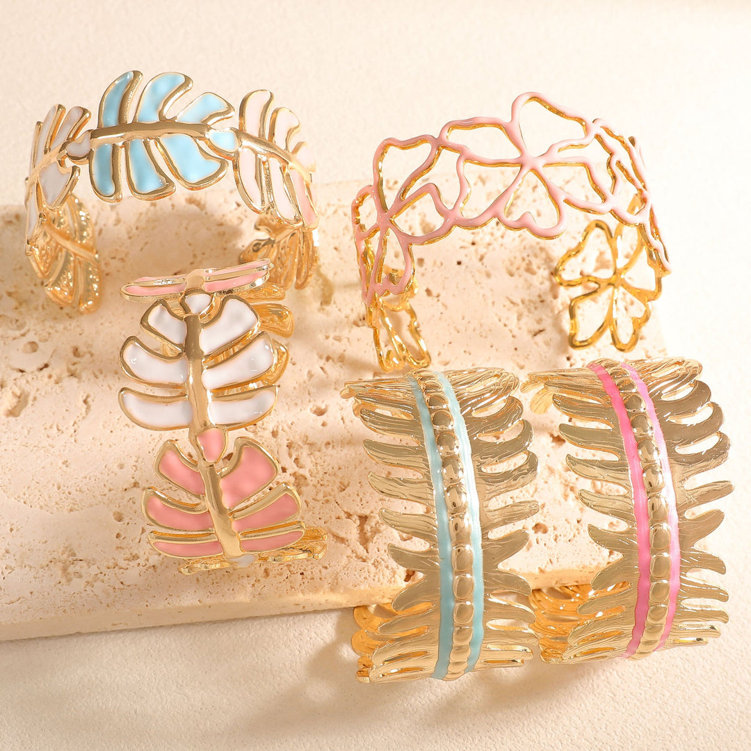 Women Open Bangle in Elegant Leaf Design All Fashion