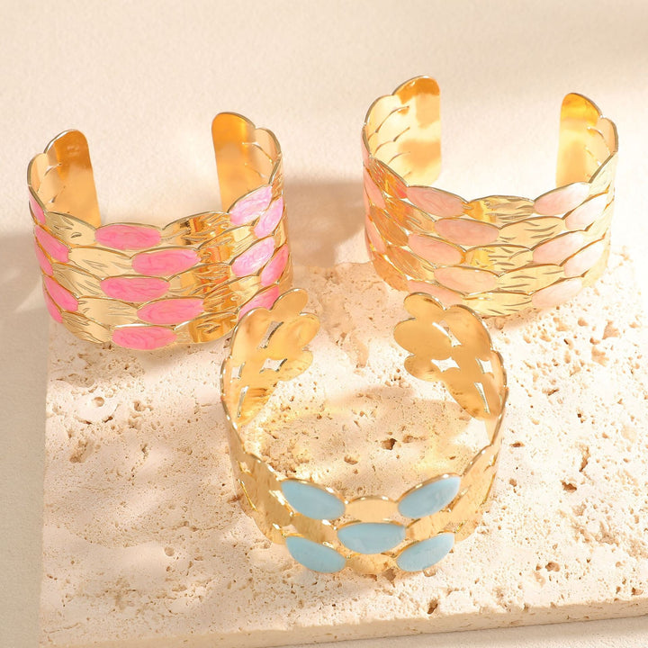 Ladies bracelet with intricate floral design All Fashion