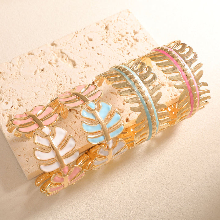 Women Open Bangle in Elegant Leaf Design All Fashion