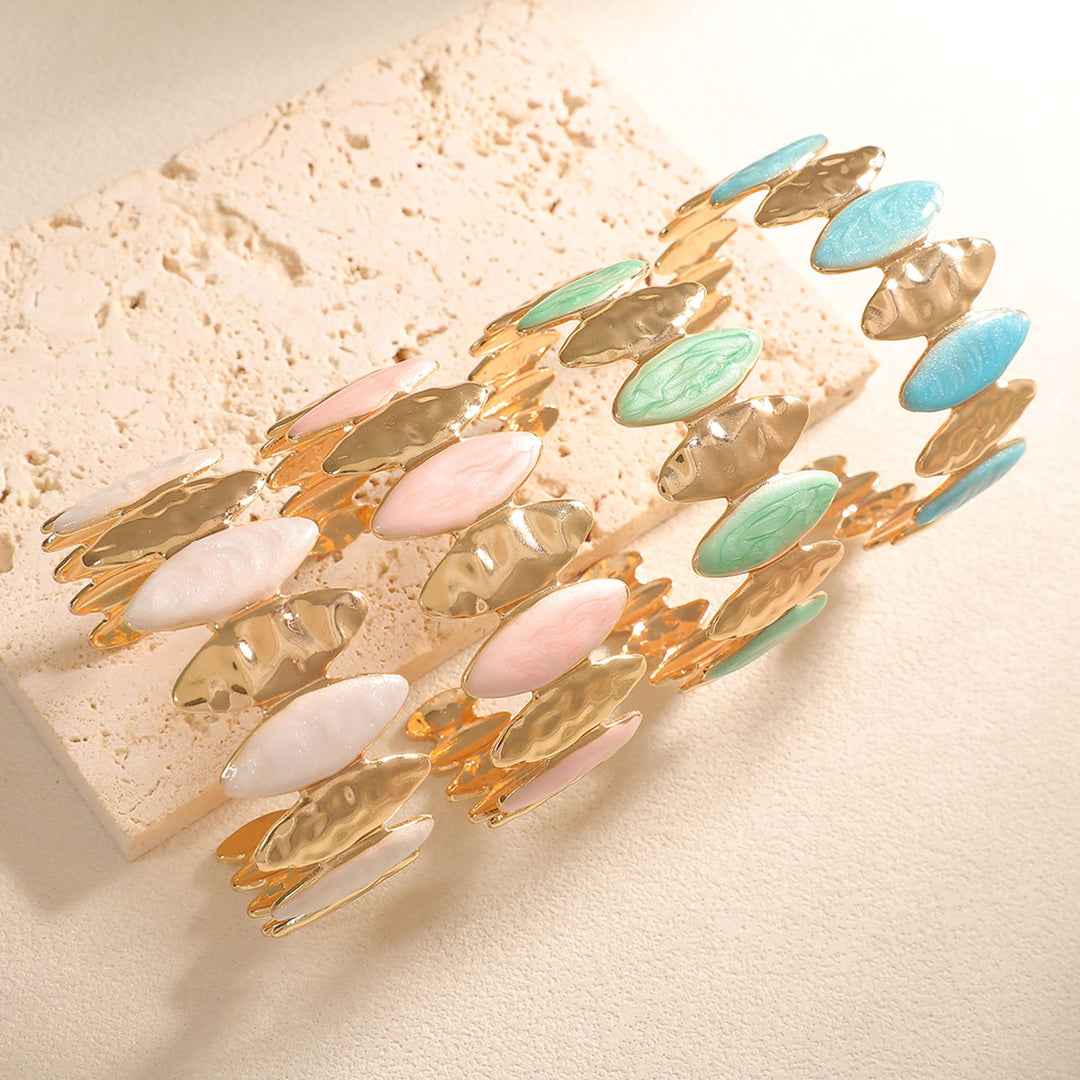 Ladies Open Bangle made of noble metal with elegant motif All Fashion
