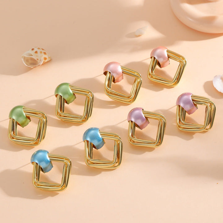 Women modern earrings with asymmetrical design All Fashion