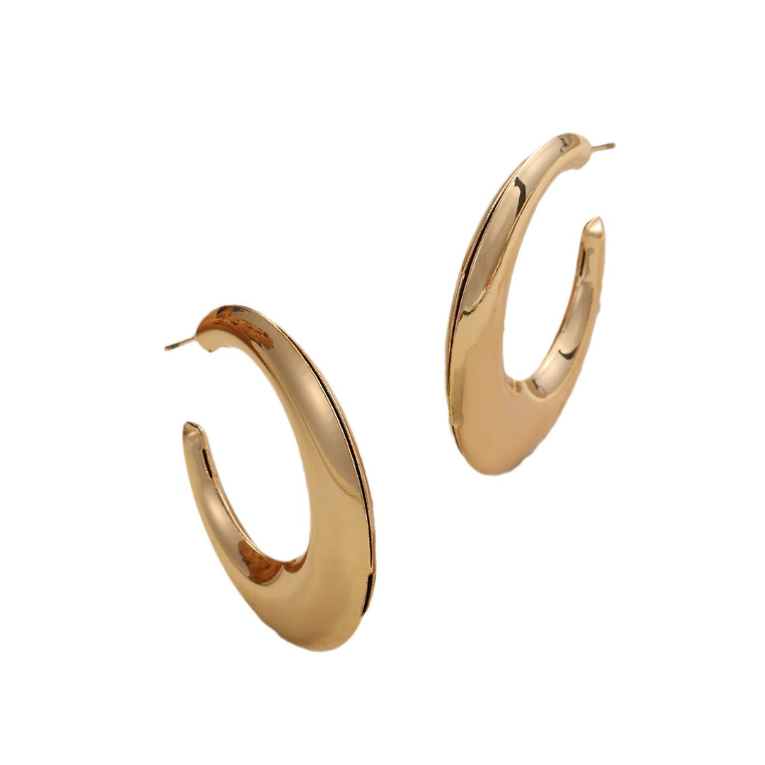 Women's Hanging Earrings in Modern Crescent Design All Fashion