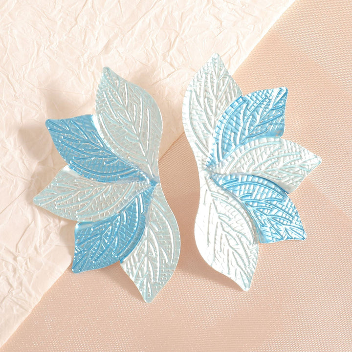 Women’s hair accessory with elaborate leaf design All Fashion
