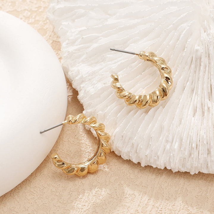 Women Hanging Earrings with Elegant Wave Design All Fashion