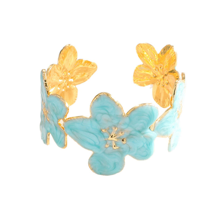 Ladies' bangle with floral motifs All Fashion