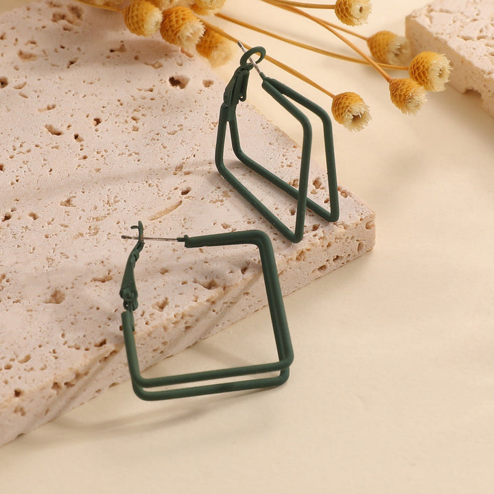 Women Geometric Earrings made of high-quality metal All Fashion