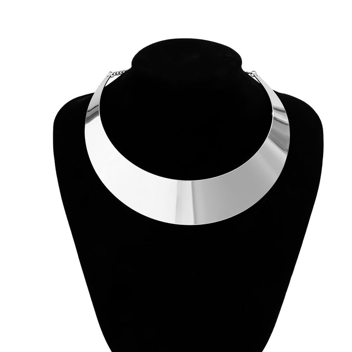 Women Choker Necklace with Modern V Design All Fashion