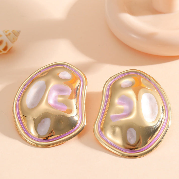 Ladies Hanging Earrings in a modern, organic design All Fashion