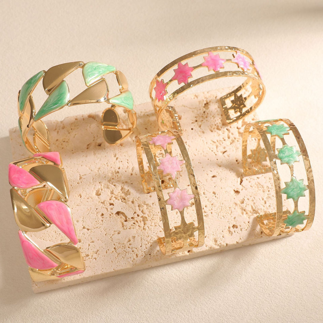 Women's Open Bangle with Elegant Leaf Design All Fashion