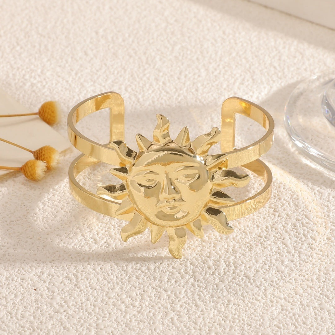 Women's bracelet with elaborate sun design All Fashion