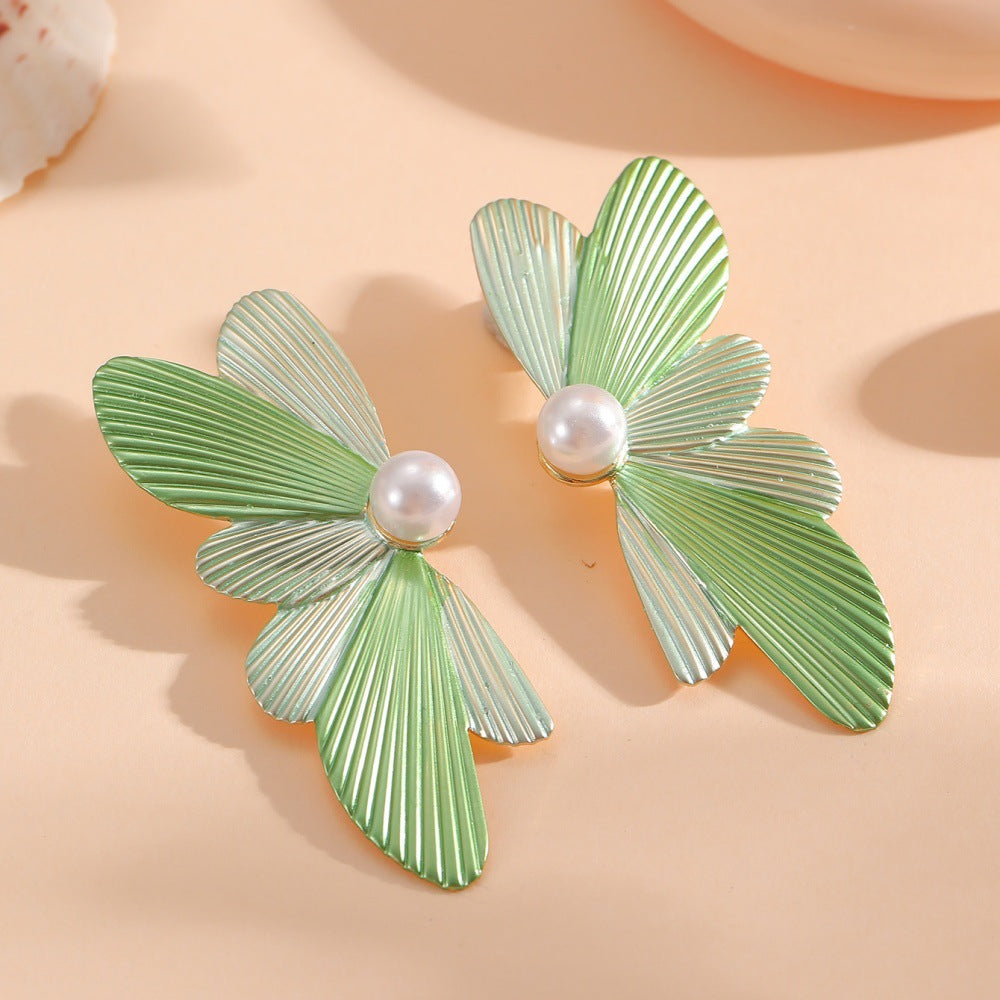 Women's hair clips in elegant butterfly design All Fashion