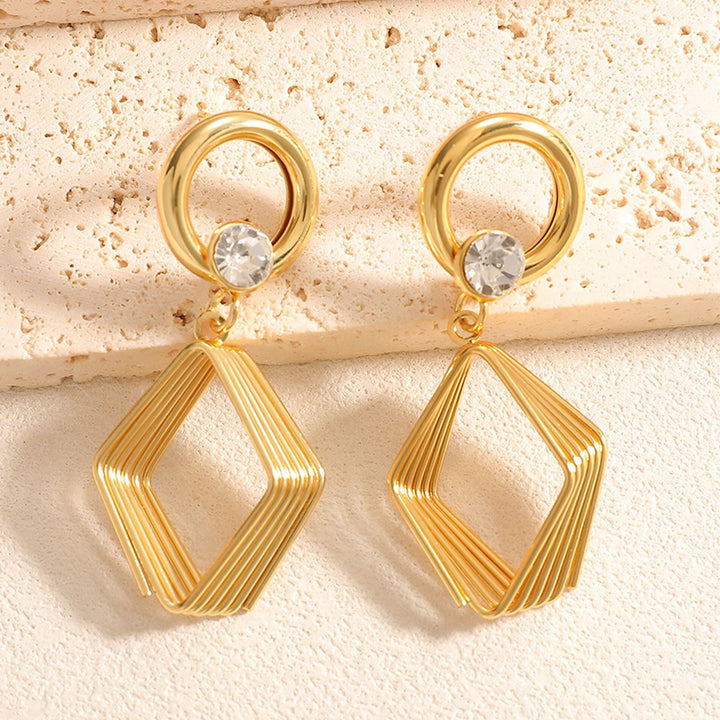 Women's Design Earrings with Geometric Wire Motif All Fashion