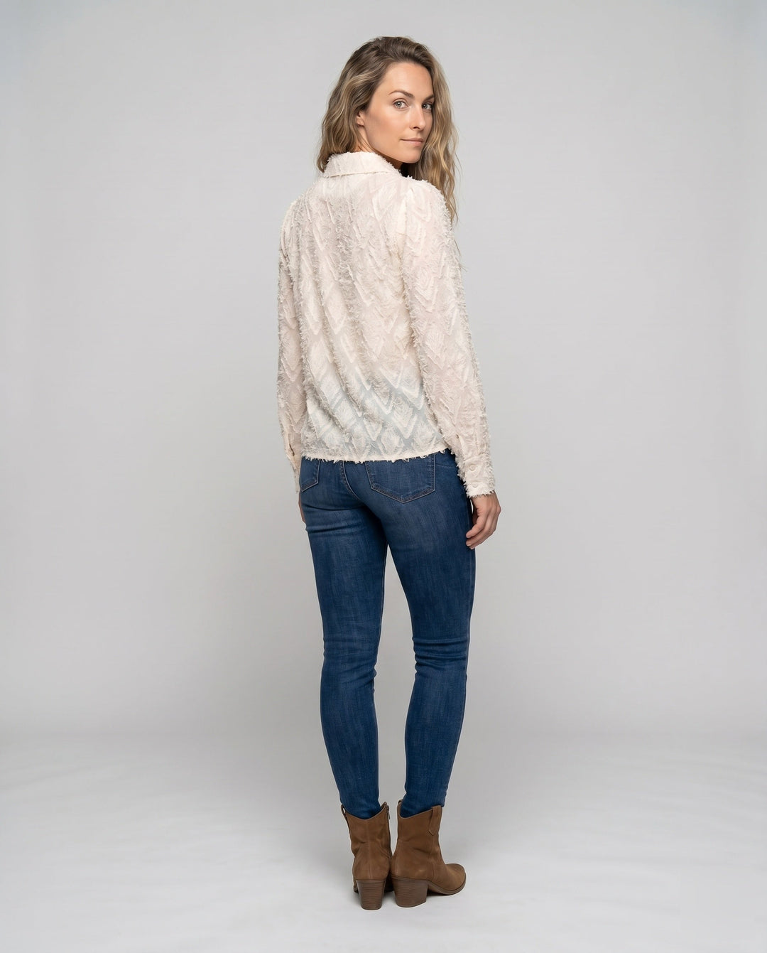 Product 15634920931658 - back_view