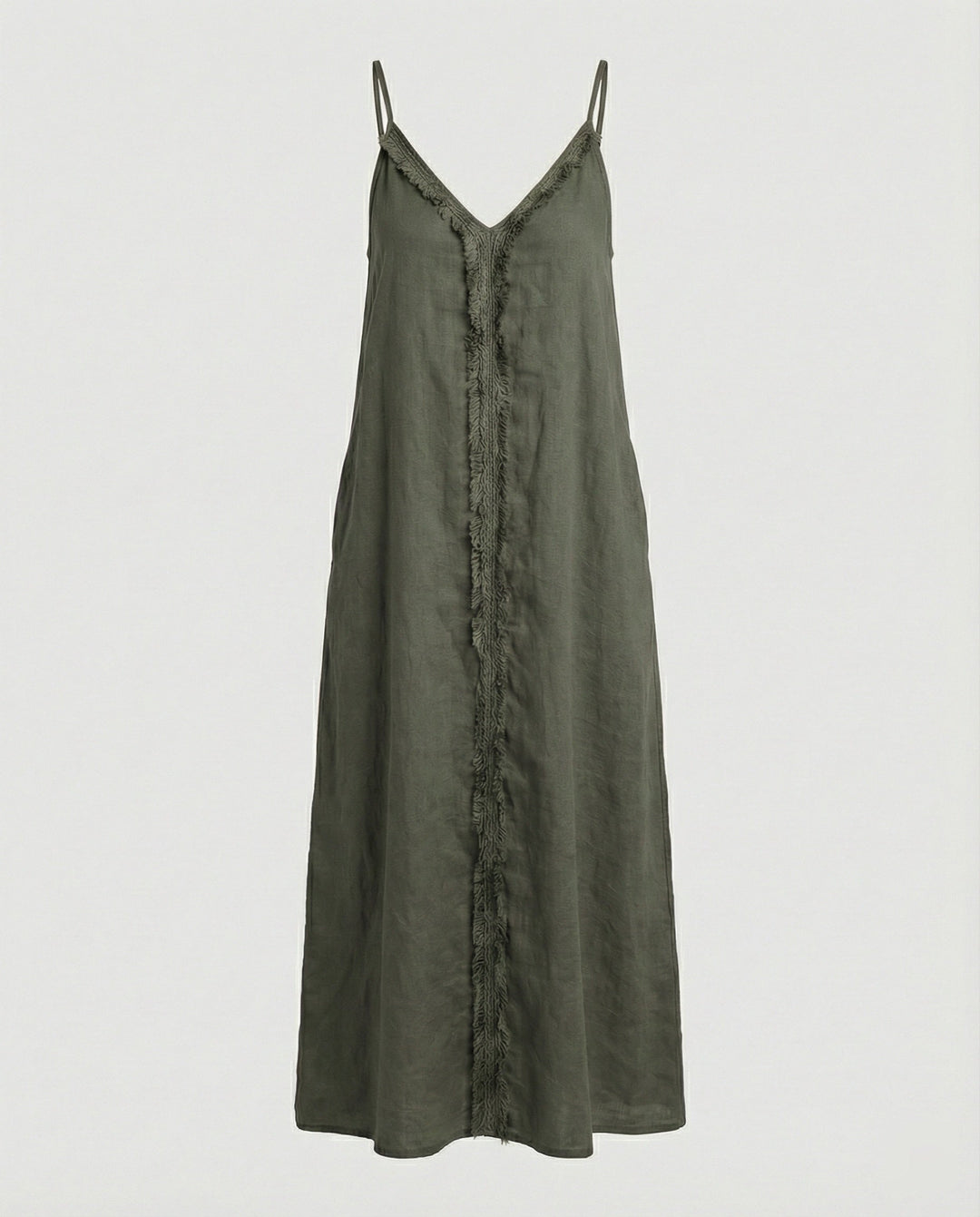 Women’s maxi dress with casual V-neckline and side pockets