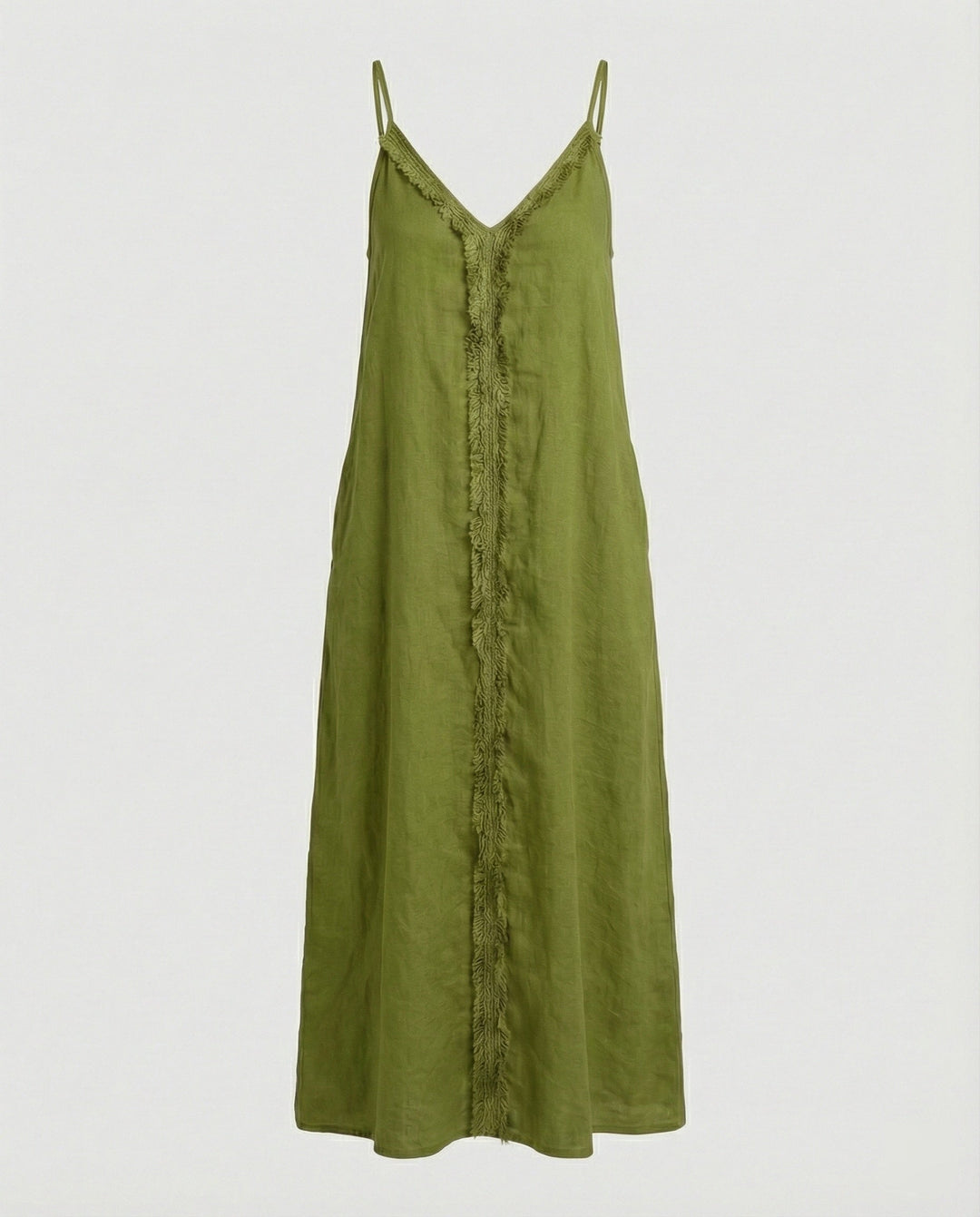 Women’s maxi dress with casual V-neckline and side pockets